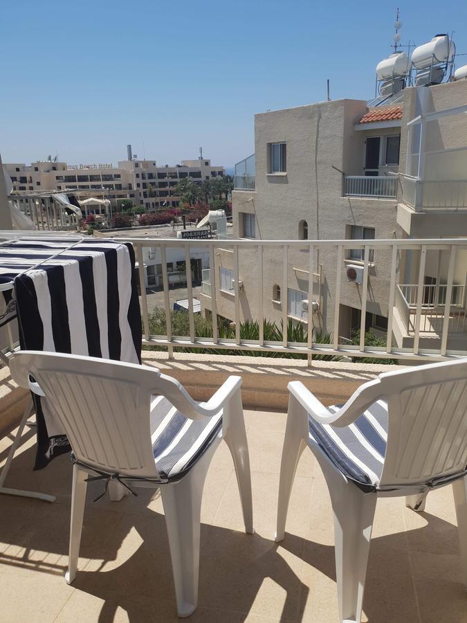 Modern Apartment In Pafos Near The Sea Ngoại thất bức ảnh